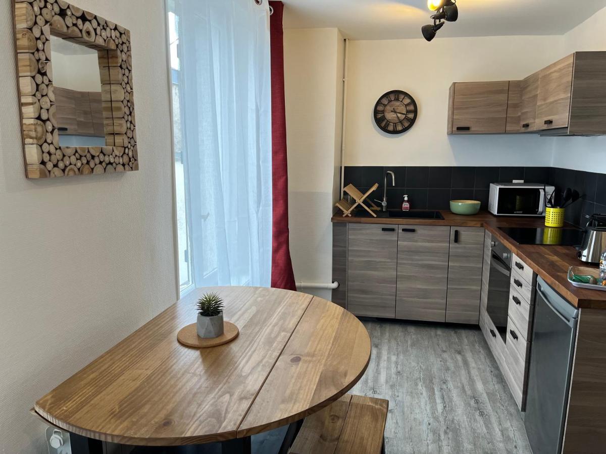 Apartmán Le Voltaire Melun Exteriér fotografie